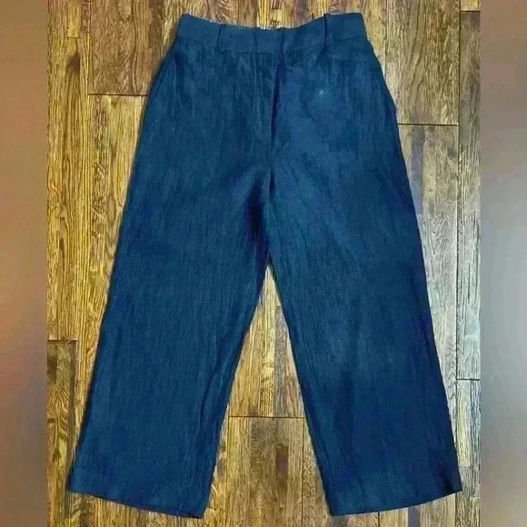 ARITZIA BABATON The Agency Crepe Cropped Pant in Navy - Picture 5 of 14